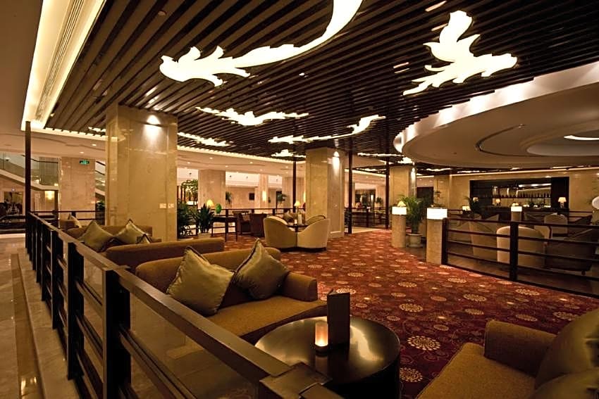 Howard Johnson Tongfang Plaza Zhuji