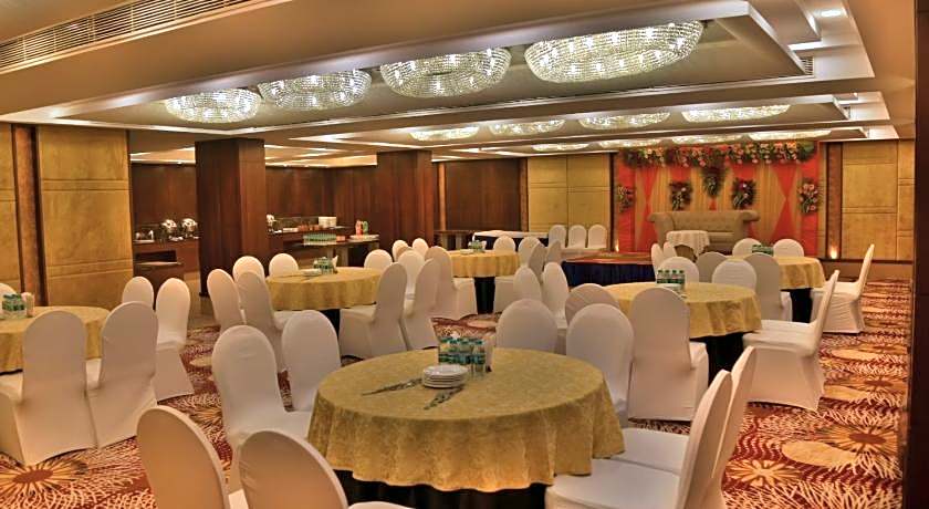 Country Inn & Suites By Radisson Jammu