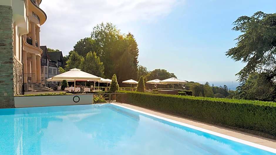 VILLA ROTHSCHILD, AUTOGRAPH COLLECTION
