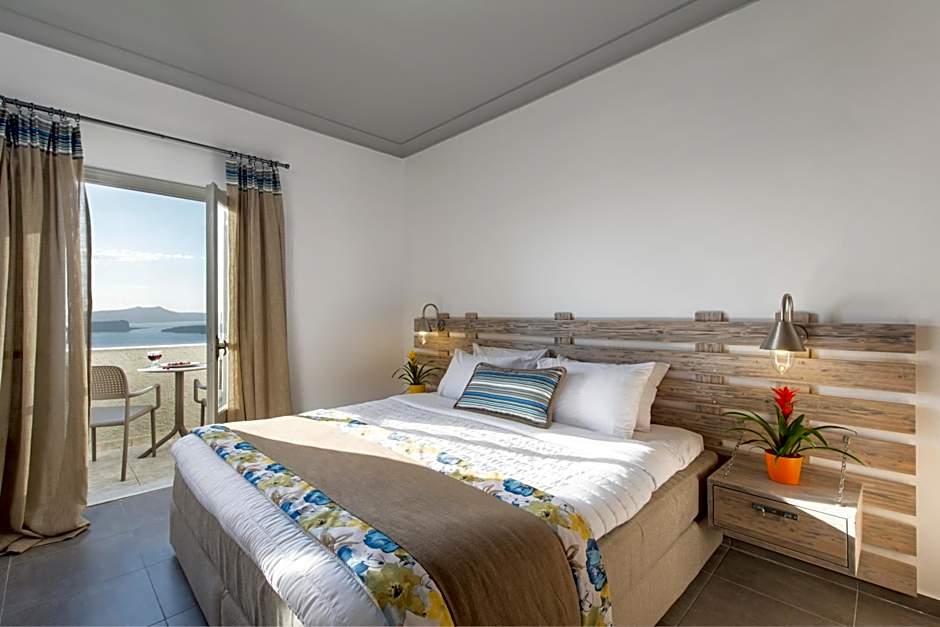 Caldera's Dolphin Suites