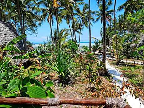 Deluxe Double Room with Side Sea View