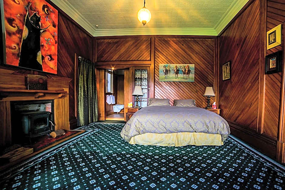 Shady Rest Bed & Breakfast