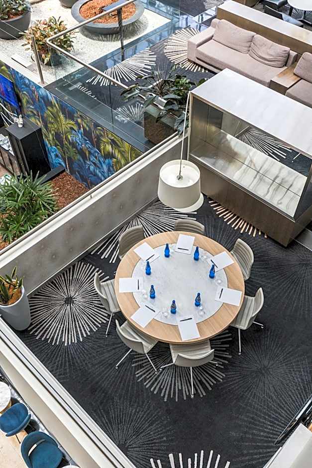 Crowne Plaza Canberra By IHG