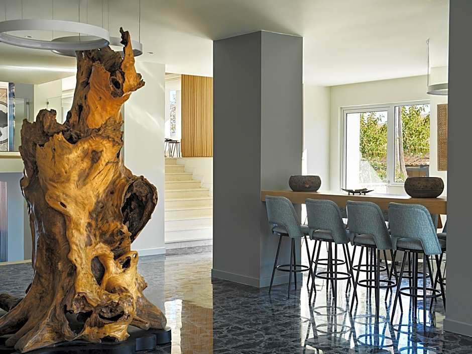 NLH Mati Seafront - Neighborhood Lifestyle Hotels