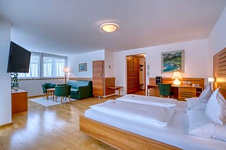 Junior Suite with Balcony