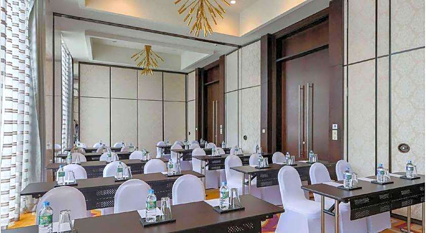 Pullman Colombo City Centre