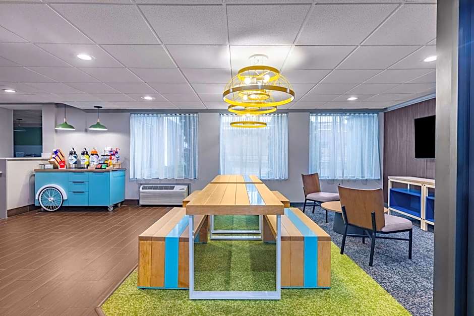 Spark by Hilton Clarks Summit