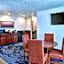 Fairfield Inn & Suites by Marriott Detroit Livonia
