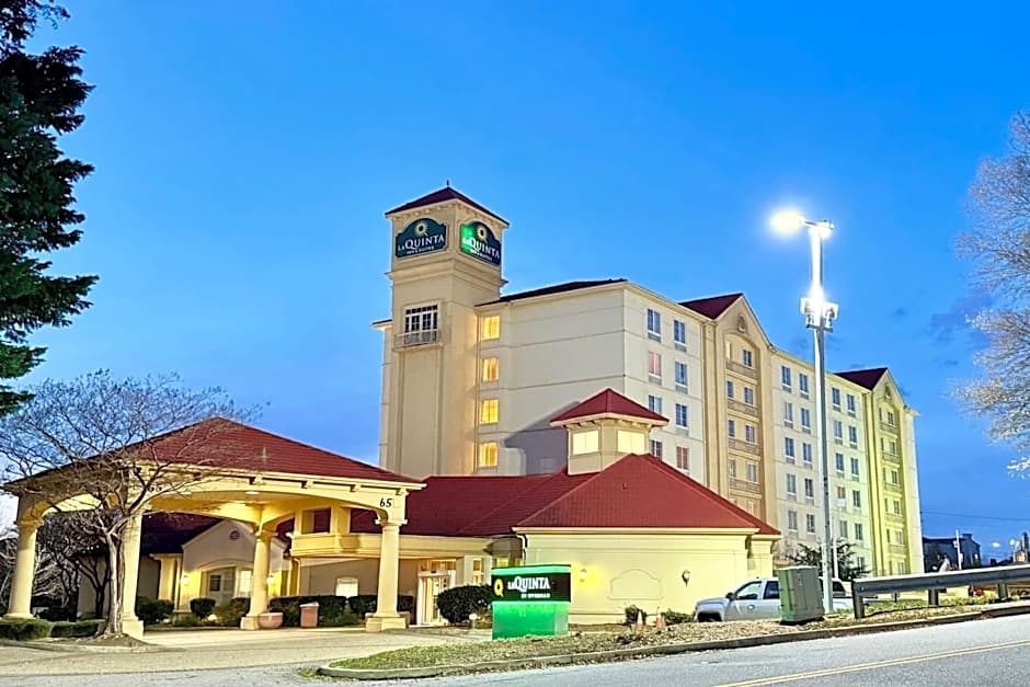 La Quinta by Wyndham Haywood Mall-Near Greenville Downtow