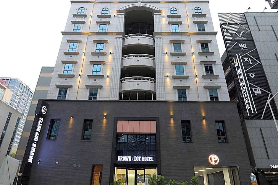 Brown dot hotel Gwangju Sangmu