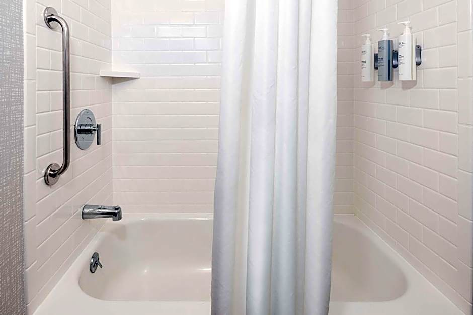 Hampton Inn By Hilton Coventry-Warwick Area