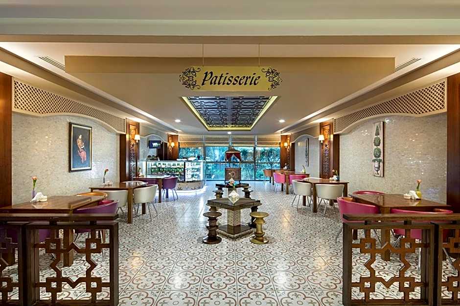 Aydinbey King's Palace & Spa - Ultra All Inclusive