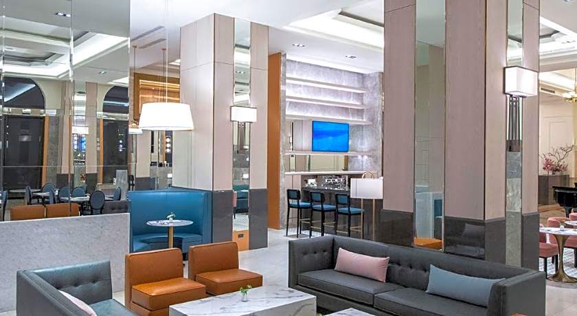 Hamp Court Palace Taipei