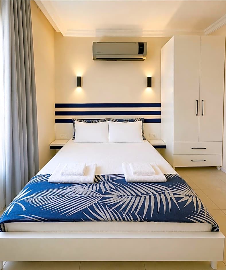 Enjoy Hotel