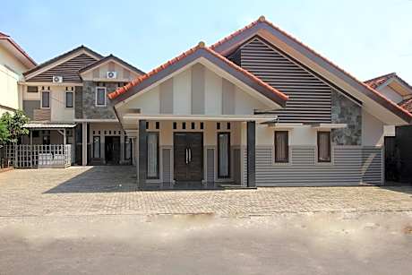 OYO 1547 Wisma Ray Syariah