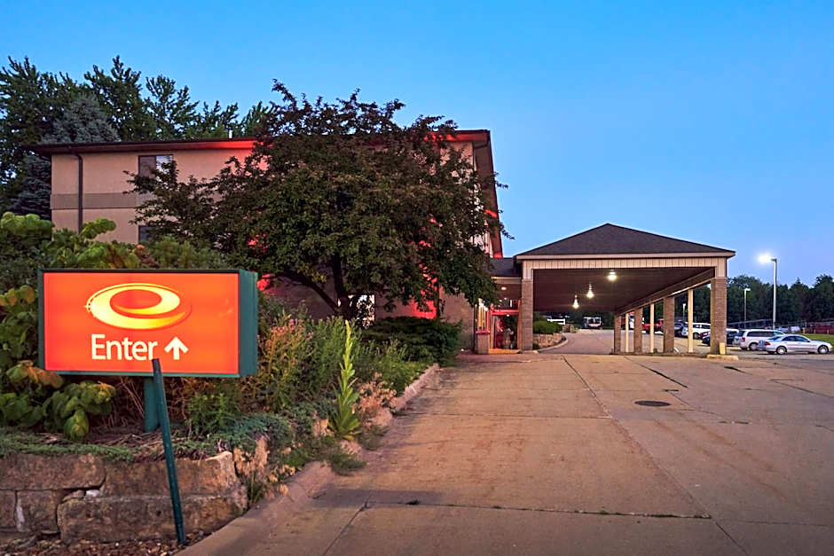 Econo Lodge Maquoketa