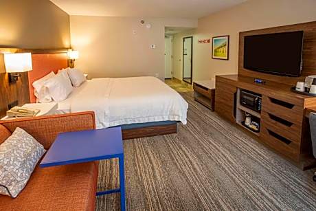 King Room with Sofa Bed - Non-Smoking