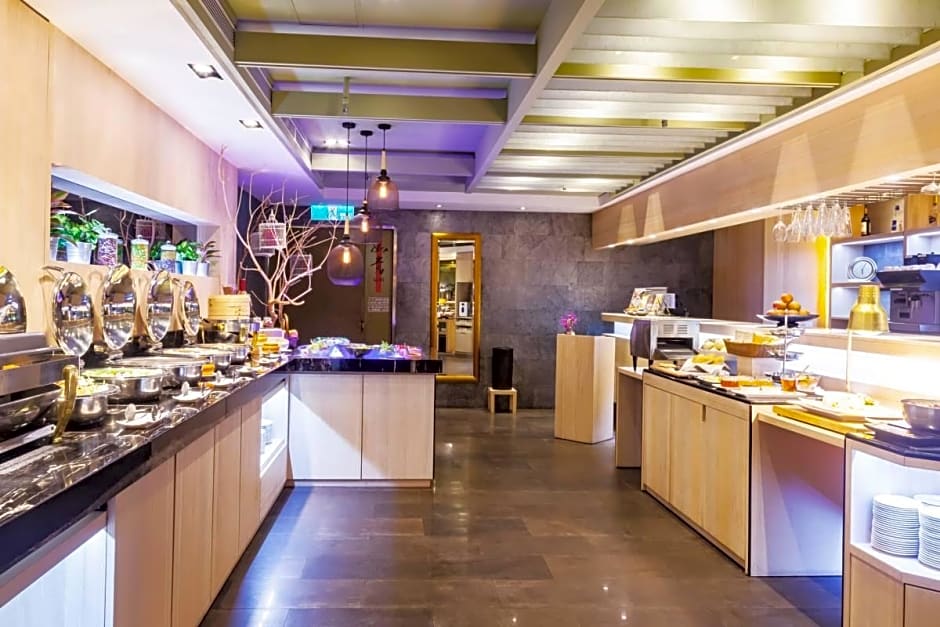 Pacific Business Hotel