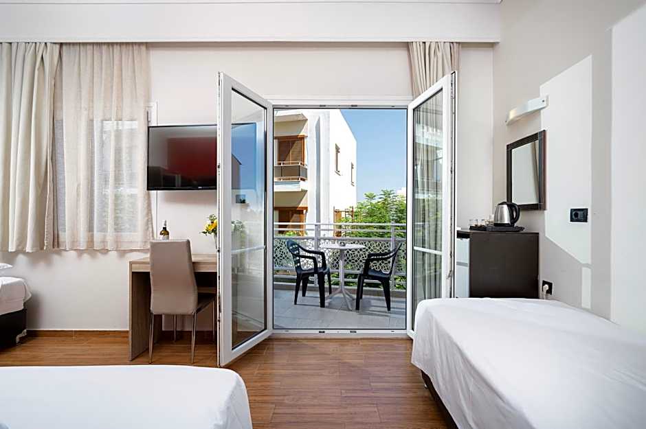 Sonia Hotel & Suites - Adults Only