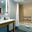 La Quinta Inn & Suites by Wyndham Selma/Smithfield I-95