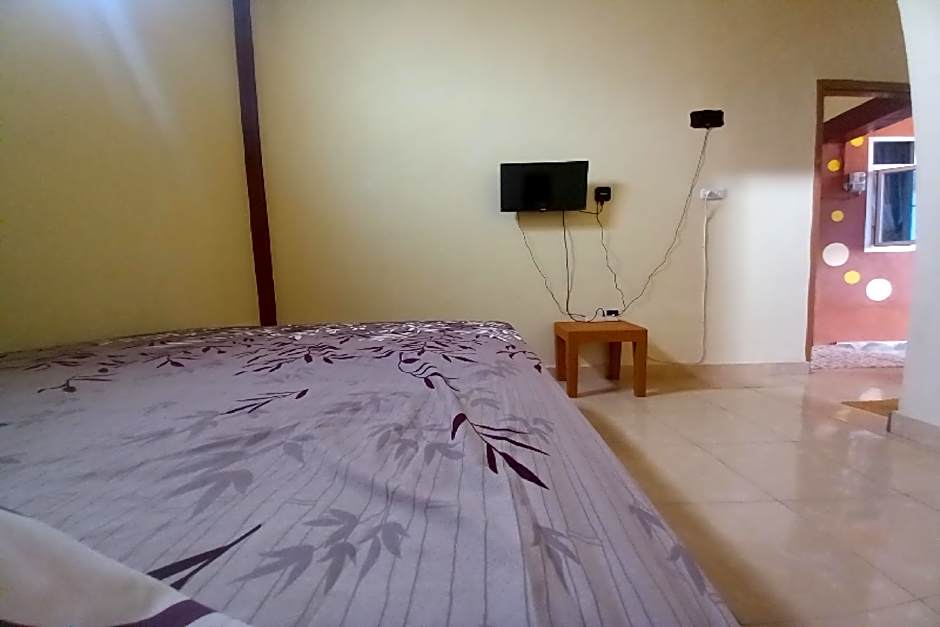 OYO 90731 E-kreasi Home