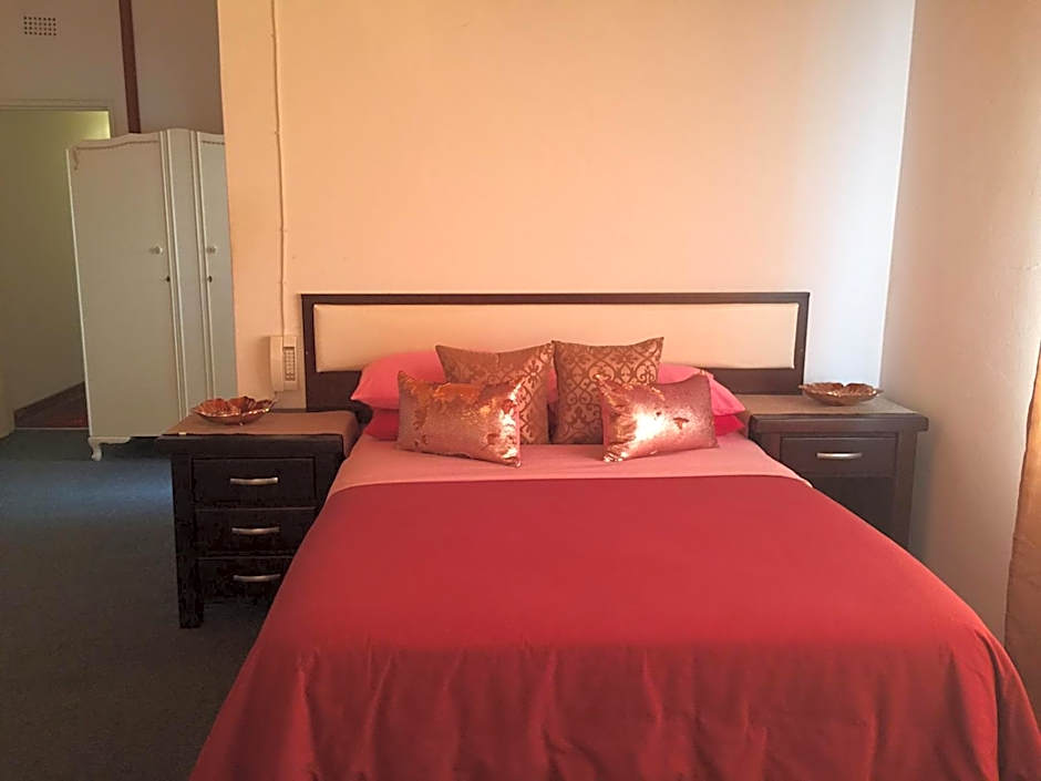 La Rive Waterberg Accommodation