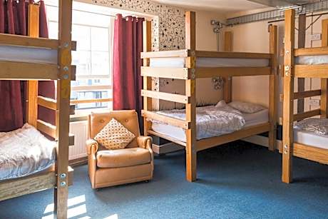 Bunk Bed in Male Dormitory Room sleeps 10