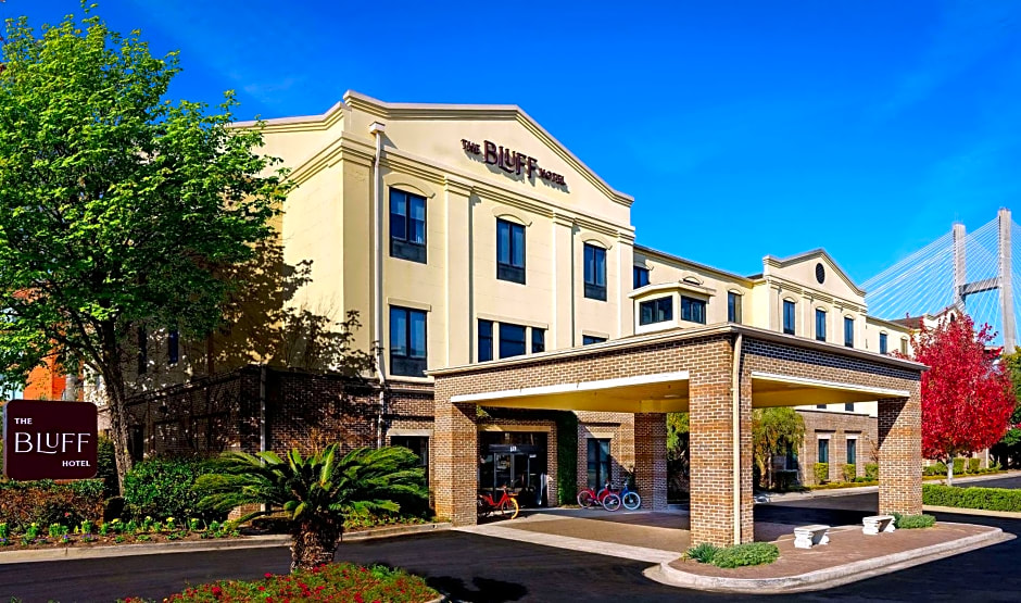The Bluff Hotel Savannah, Tapestry Collection by Hilton