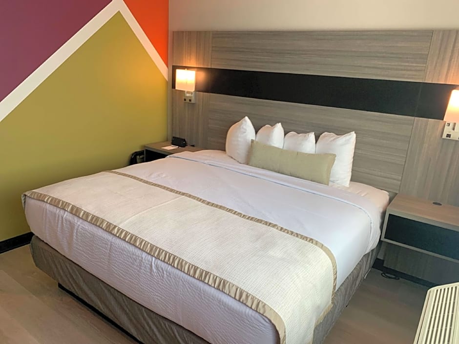 Best Western Plus Brooklyn-prospect Park – New York, NY