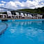 Four Seasons Inn