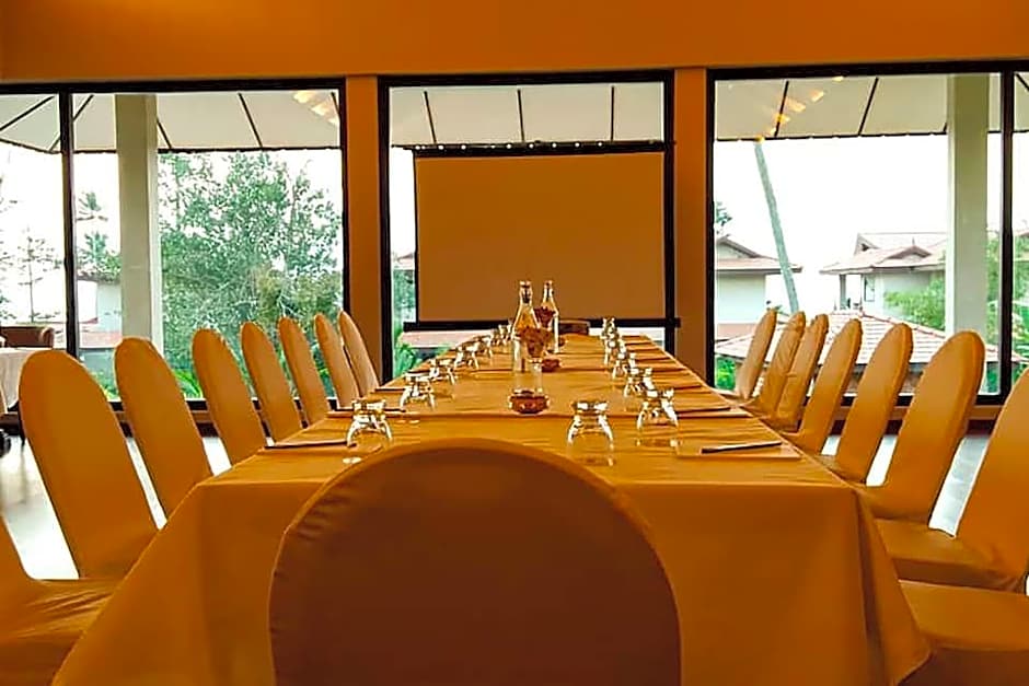 Niraamaya Retreats Backwaters and Beyond Kumarakom