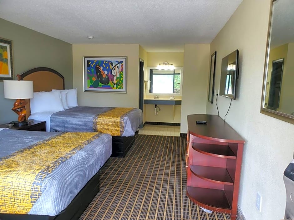 PALMETTO INN AND SUITES