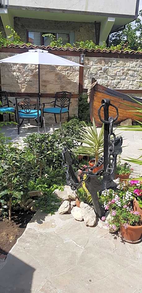 Kirios Hotel