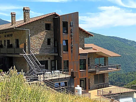 El Serrat De Tregura