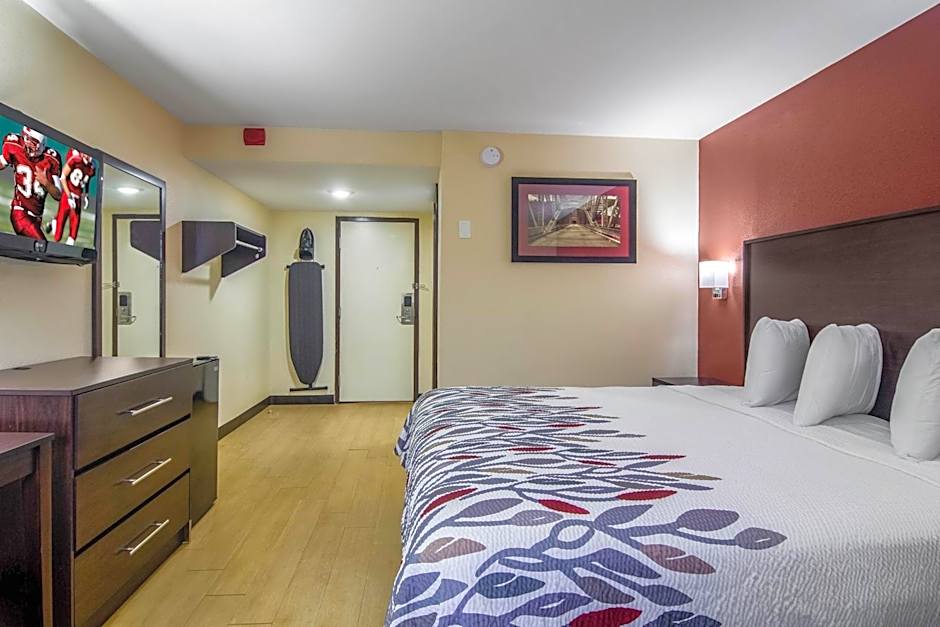 Red Roof Inn Perrysburg