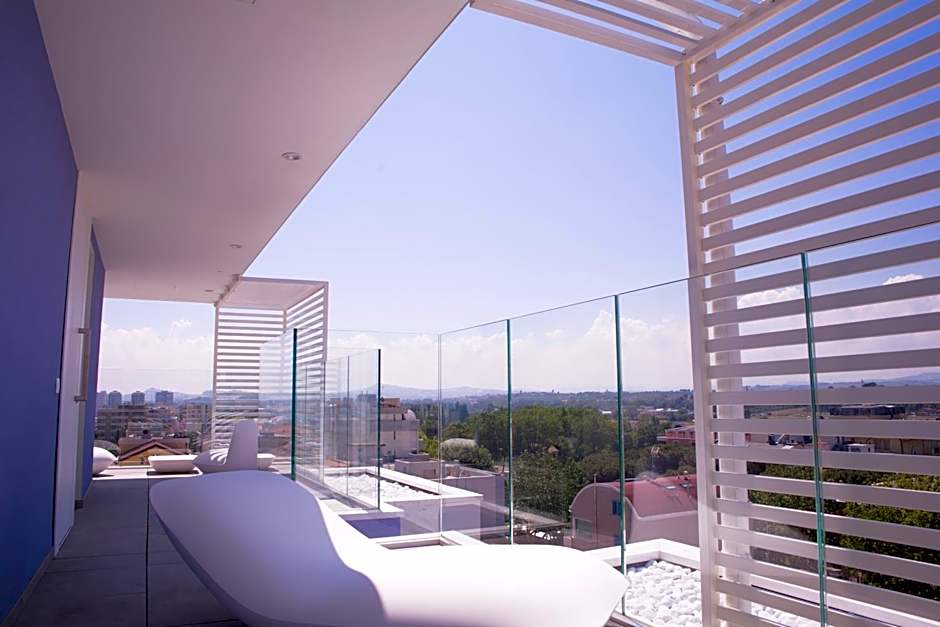 Alexandra BB & Brunch - Beach Front - Healthy XXL Breakfast & Brunch until 12 30 - parking included