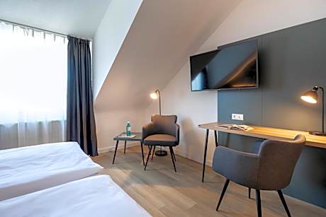Superior Single Room