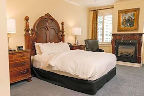 Superior Room, 1 Queen Bed