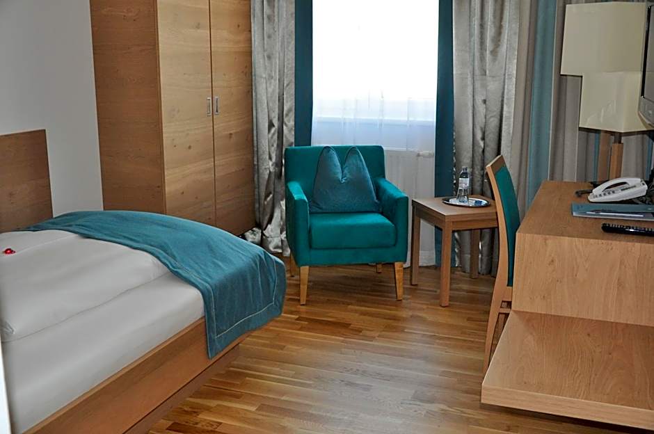 Hotel Goldener Adler Wattens