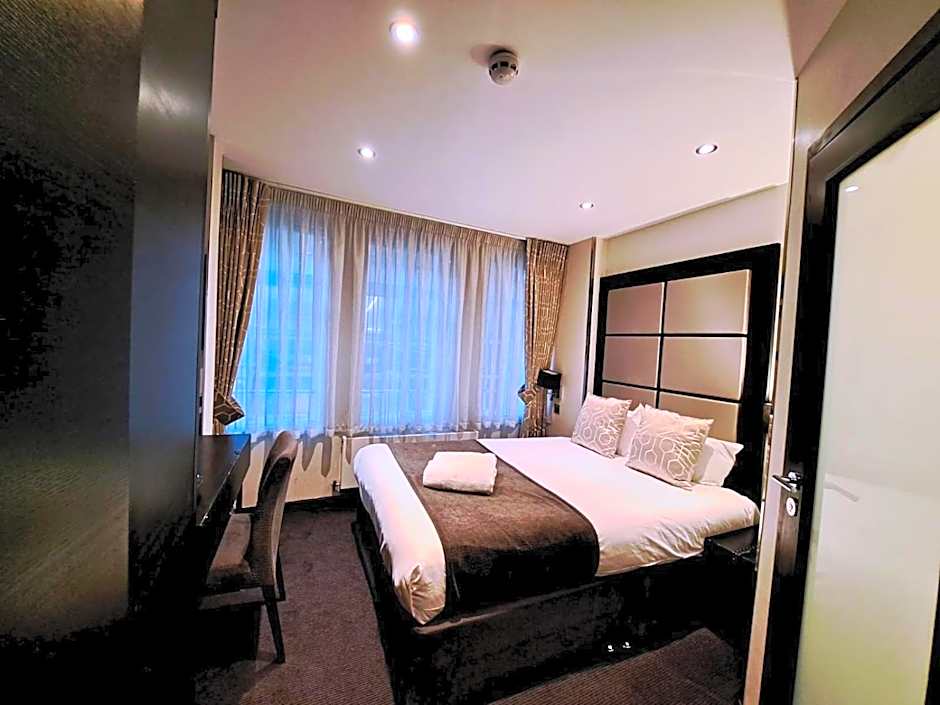 Great St Helen Hotel