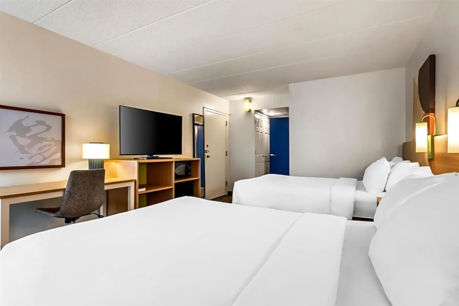 Spark by Hilton Wytheville Holston Rd I 81