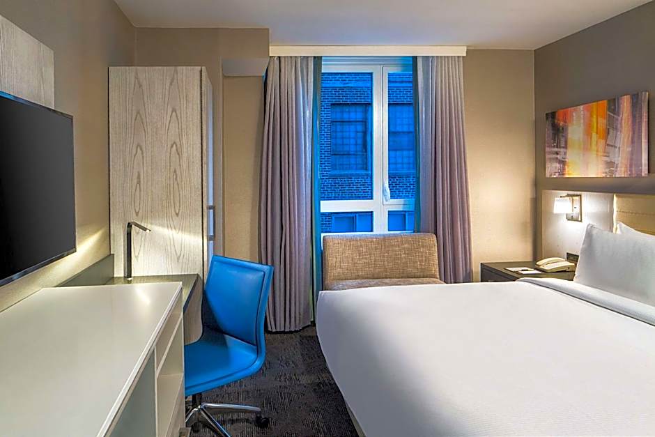 DoubleTree By Hilton New York Times Square West