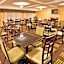 Holiday Inn Express Hotel & Suites Kansas City Sports Complex By IHG