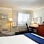 The Marina Inn on San Francisco Bay
