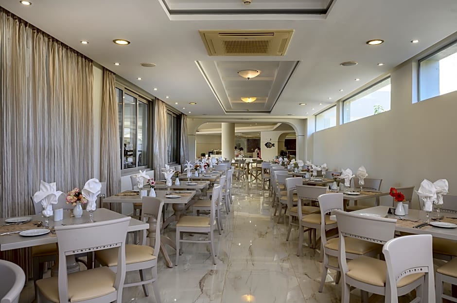 Hotel Vantaris Garden