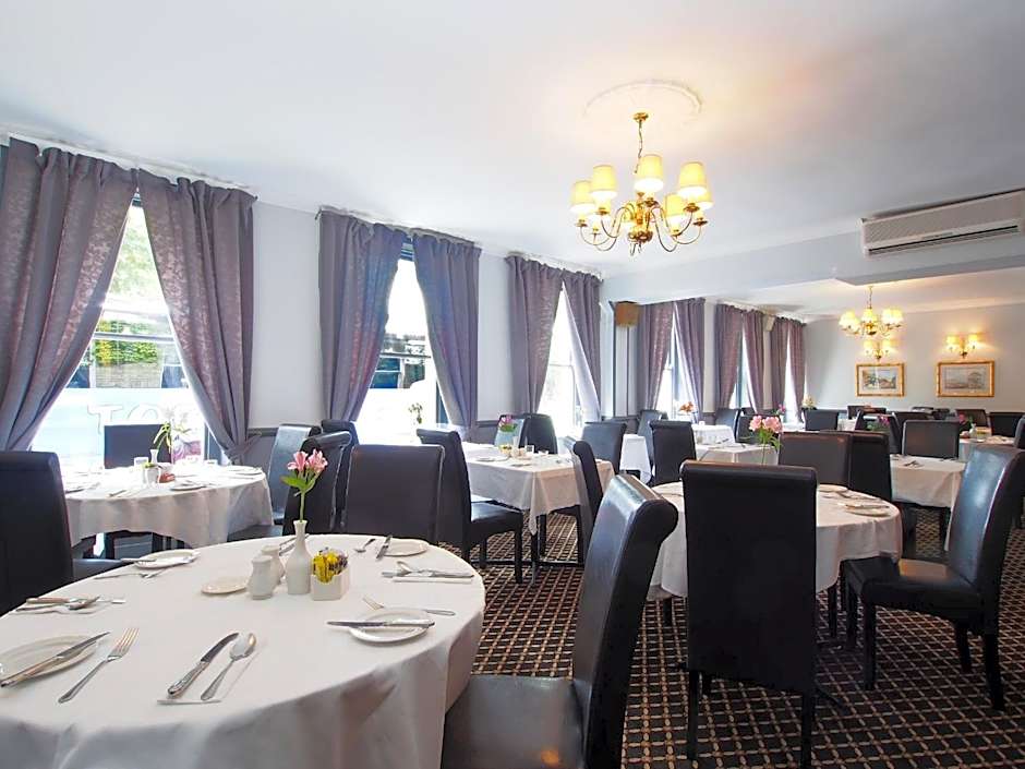 The Chatsworth Hotel