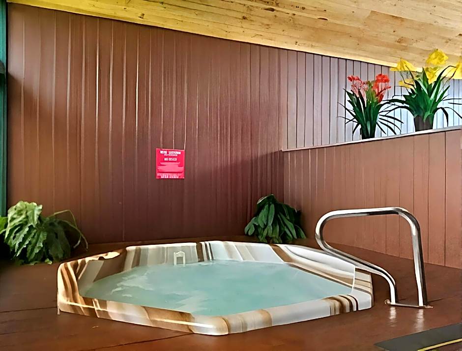 Sandpoint Inn
