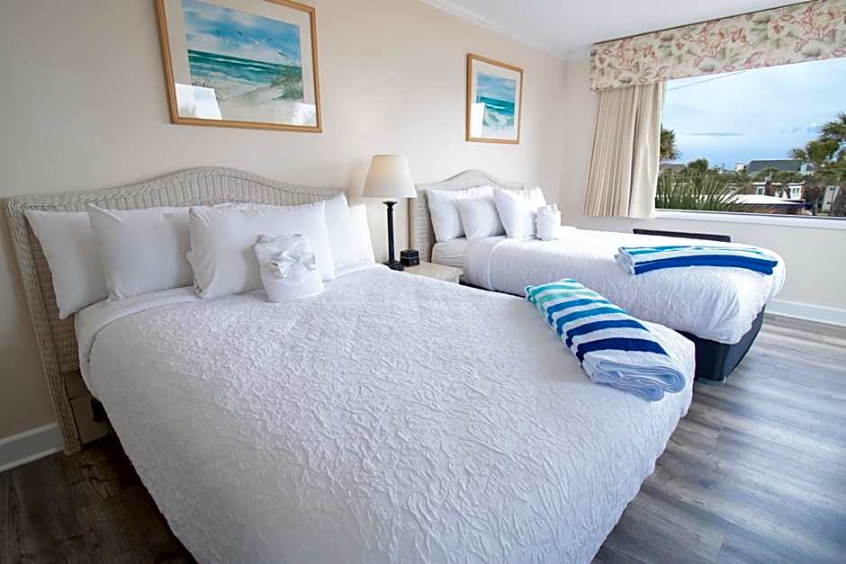 Oceanfront Litchfield Inn