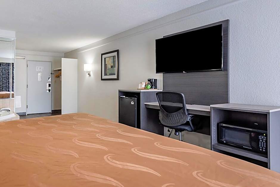 Quality Inn Rock Hill Northeast I-77