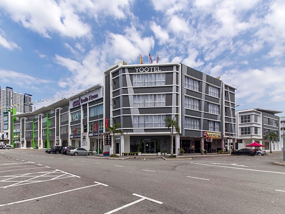 Yootel Boutique Hotel